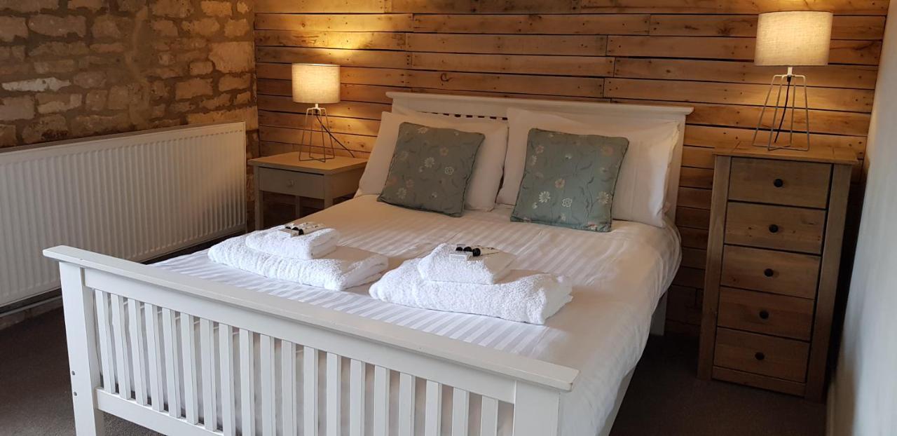 The Kings Arms Hotel 3*